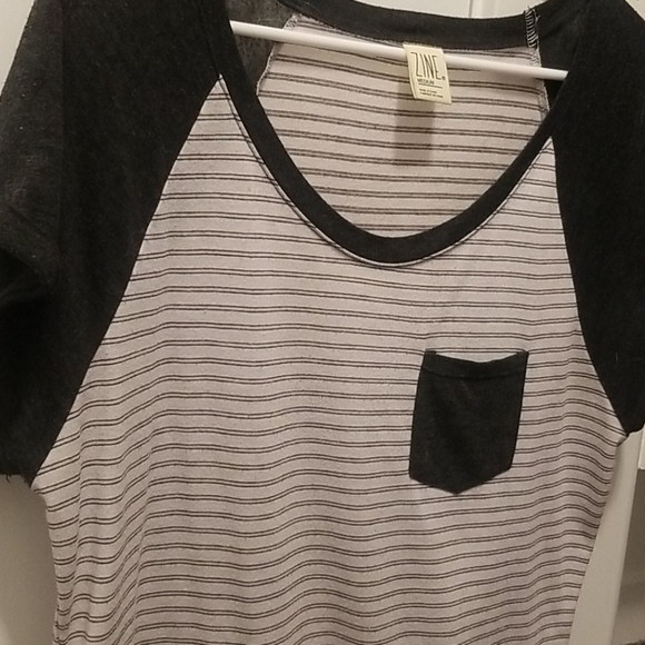 Striped Color Block Shirt - Picture 2 of 2
